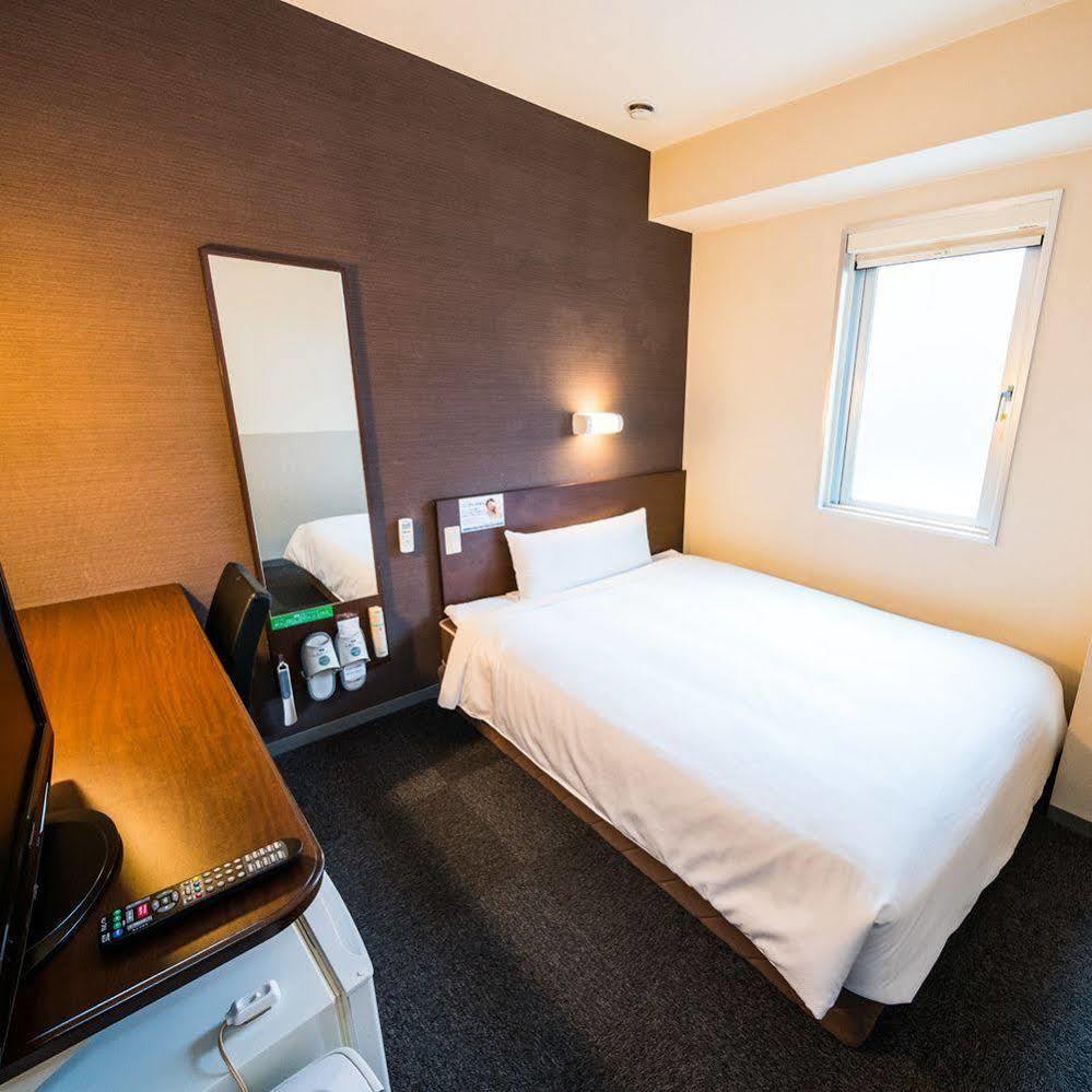 Super Hotel Naha Shintoshin Exteriör bild
